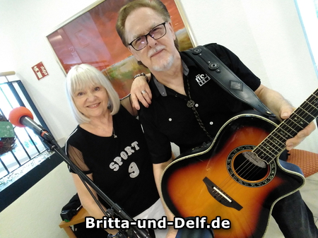 Britta und Delf Show - Corona-Sommerfest in Hamburg